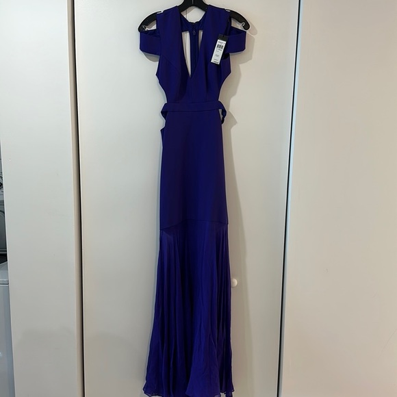 NWT BCBGMaxAzria Ava Cut Out Gown - Picture 7 of 14